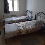 Maison Au Centre D'un Petit Village Vendeen